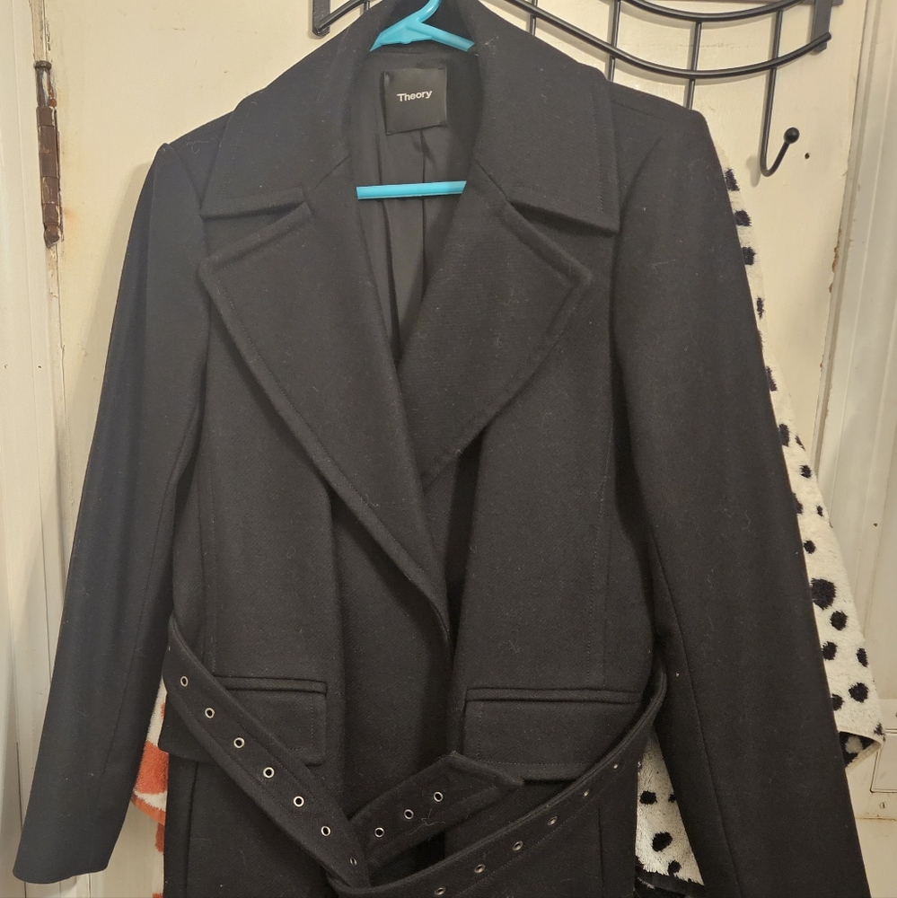 Theory coat